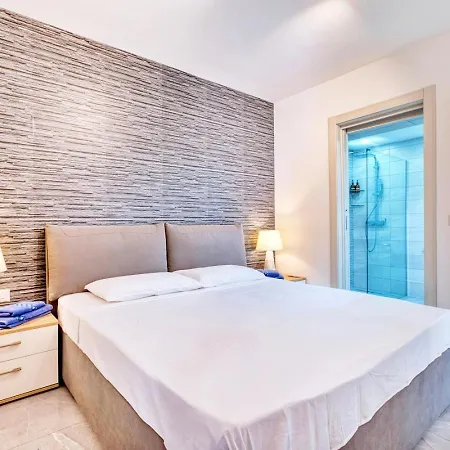 Luxury Swieqi - Adults 30 & Family Only 公寓