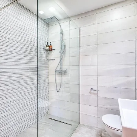 公寓 Luxury Swieqi - Adults 30 & Family Only *