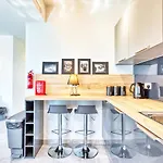 Luxury Swieqi - Adults 30 & Family Only Apartman Is-Swieqi