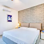 Luxury Swieqi - Adults 30 & Family Only Apartman