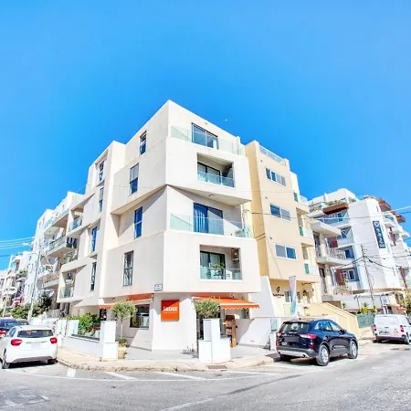 Luxury Swieqi - Adults And Families Only * Is-Swieqi