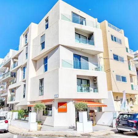 Luxury Apt Swieqi - Adults And Families Only