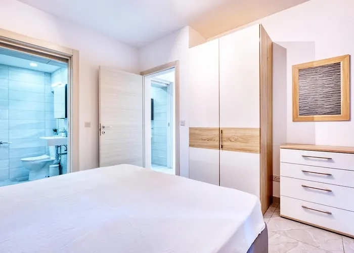 公寓 Luxury Swieqi - Adults And Families Only Is-Swieqi