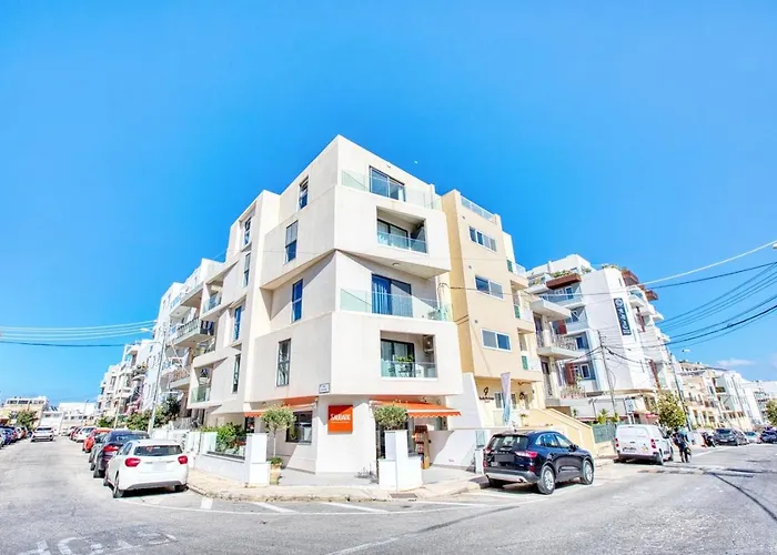 Luxury Apt Swieqi - Adults And Families Only * Is-Swieqi